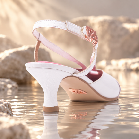Luxurious outsole finish