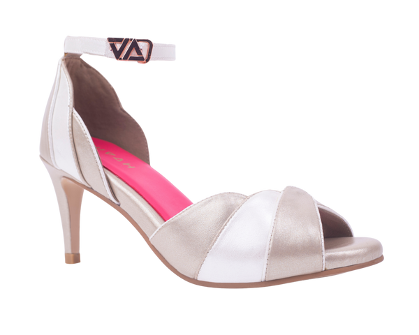 Muse Moonlight light golden and silver stiletto 