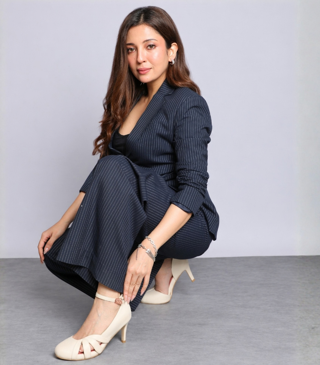 Gulshan Mogra - Cream D'orsay pencil heel
