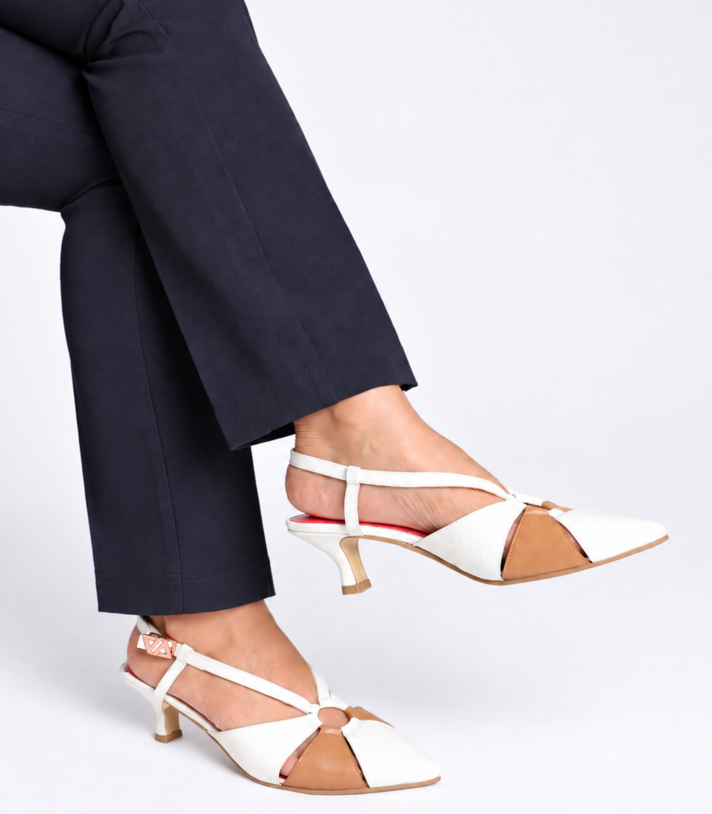 Rendezvous Cappuccino sling back kitten heel